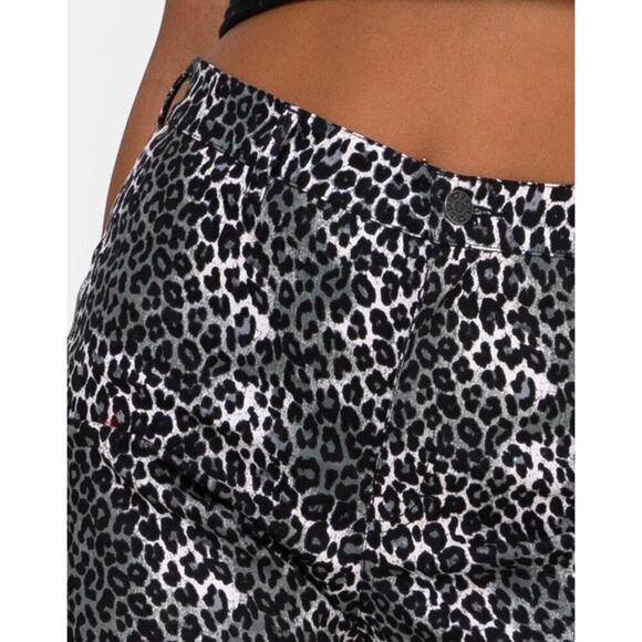 Motel Zoven High Waist Animal Print Flared Leg Trouser Pant Rar Leopard Grey XXS - Picture 7 of 16